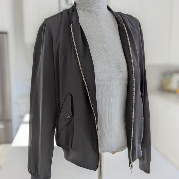Zara Basics black bomber jacket, excellent condition - Picture 1 of 9
